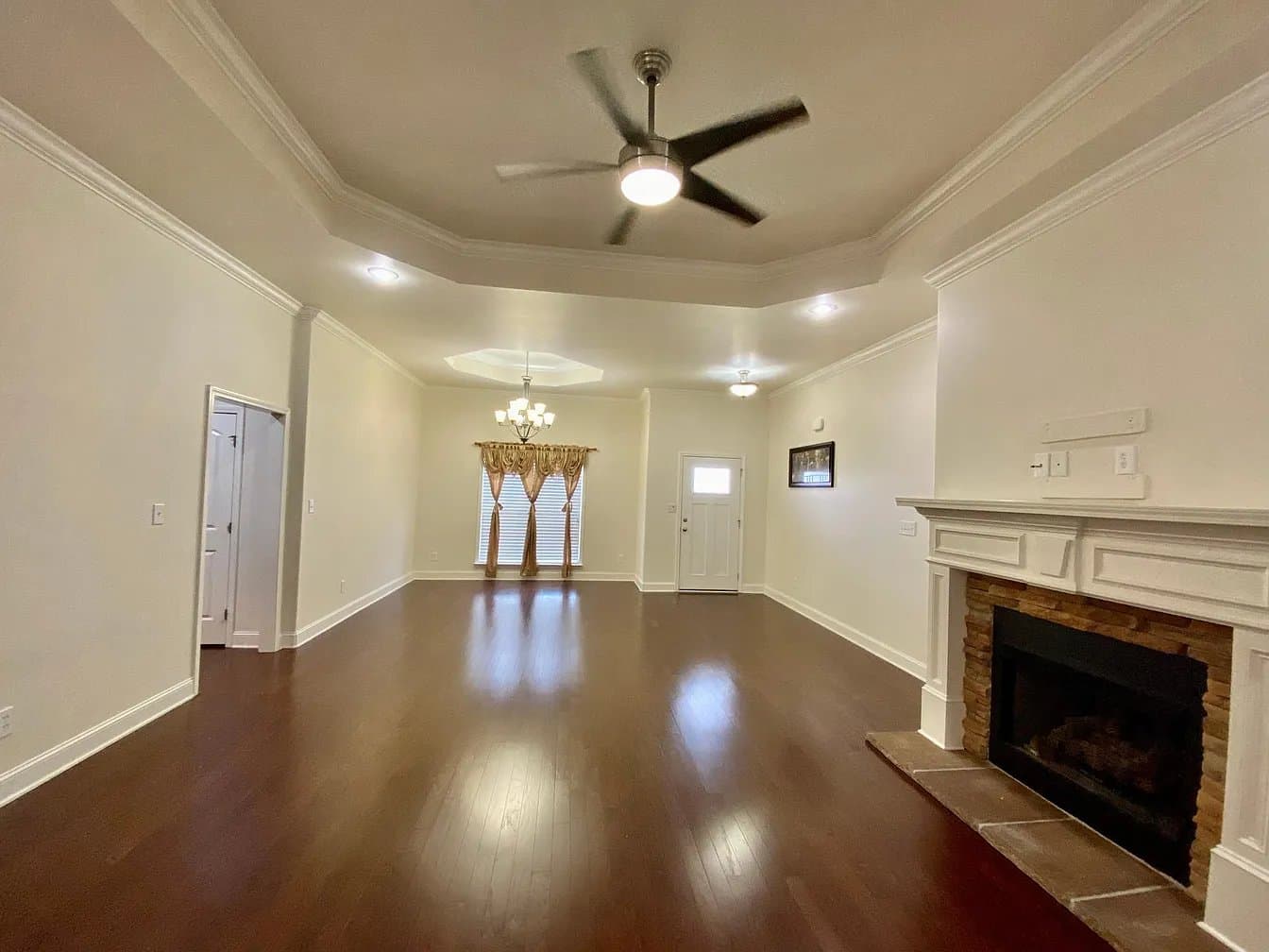 Madison House: 115 Woodvale Dr