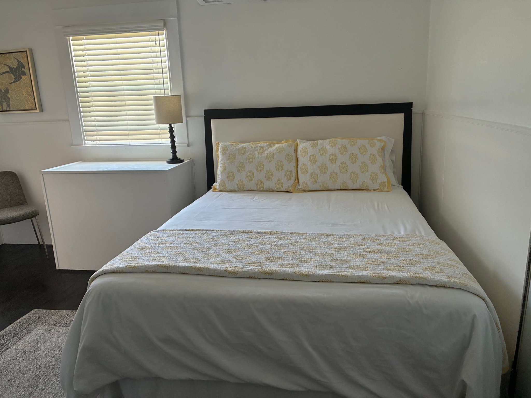 San Pedro House: 867 W 9th St