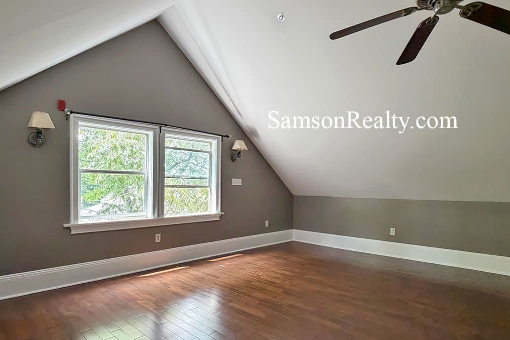 Cranston Condo: 14 Bartlett Ave