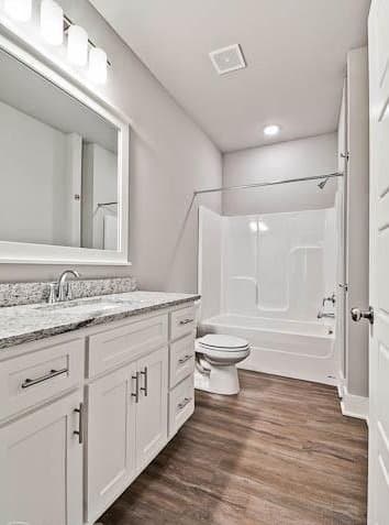 Fayetteville Townhome: 1705 W Deane St
