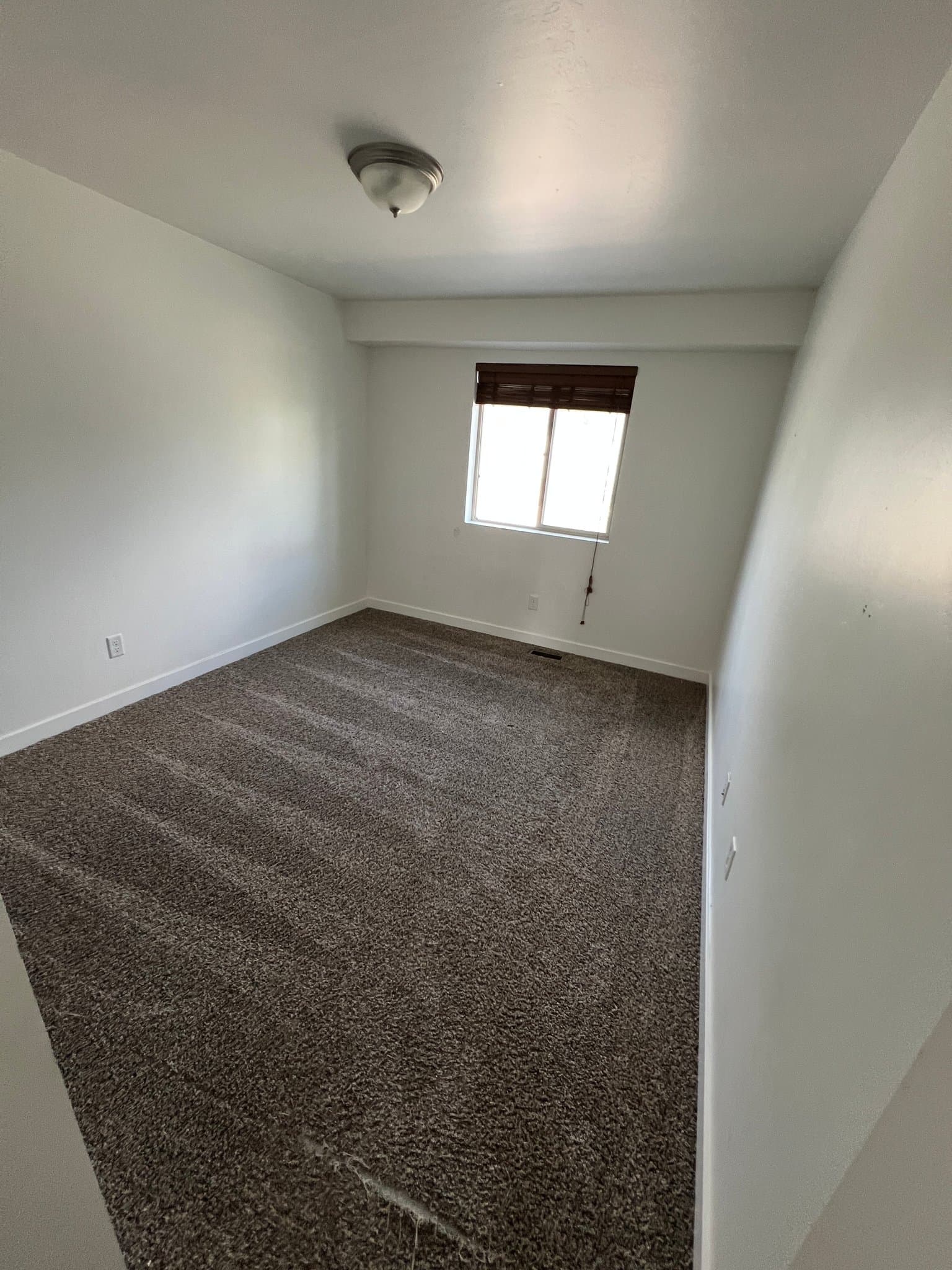 Midvale Townhome: 7562 San savino way