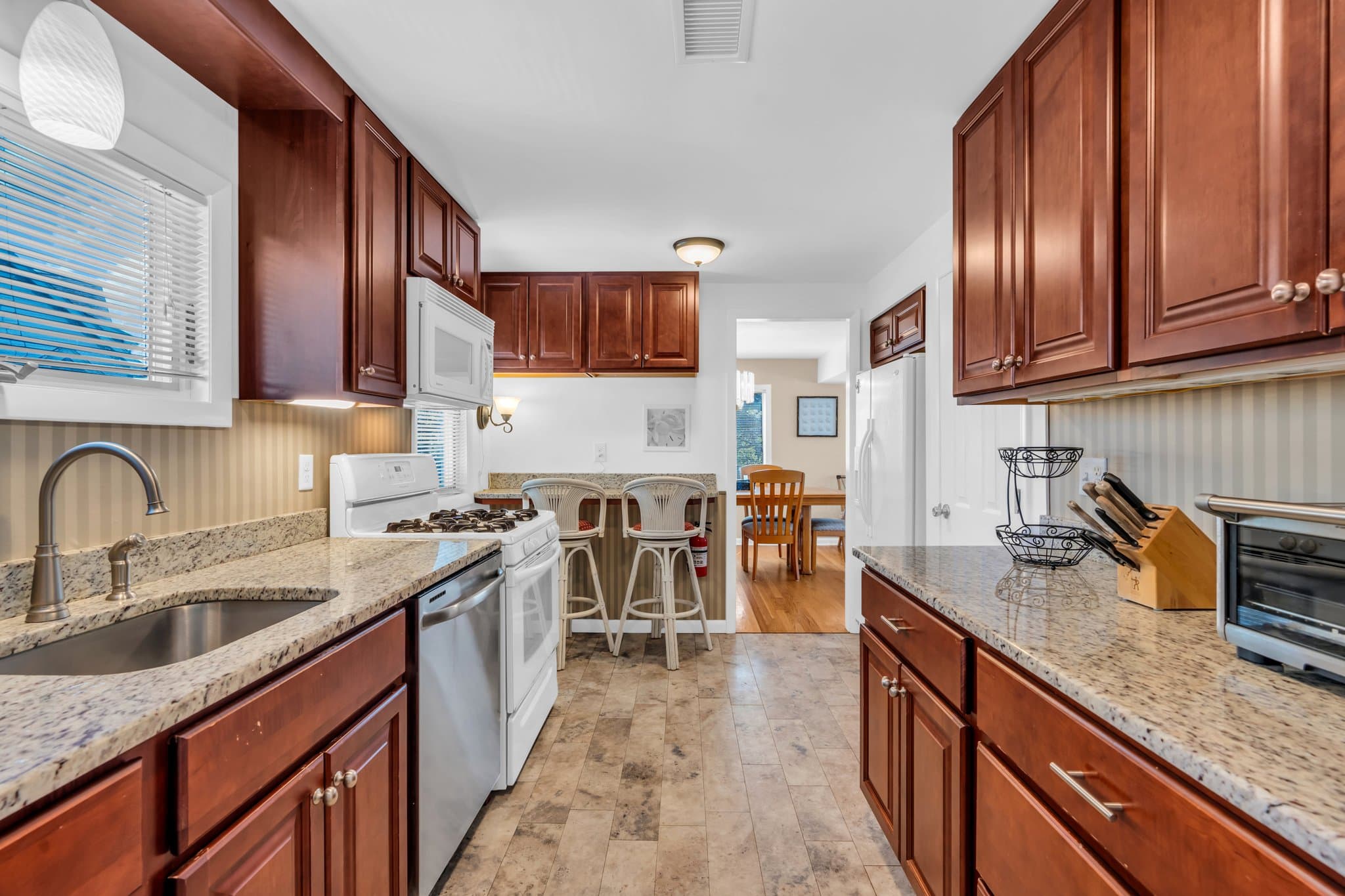 Point Pleasent Beach House: 127 Trenton Ave