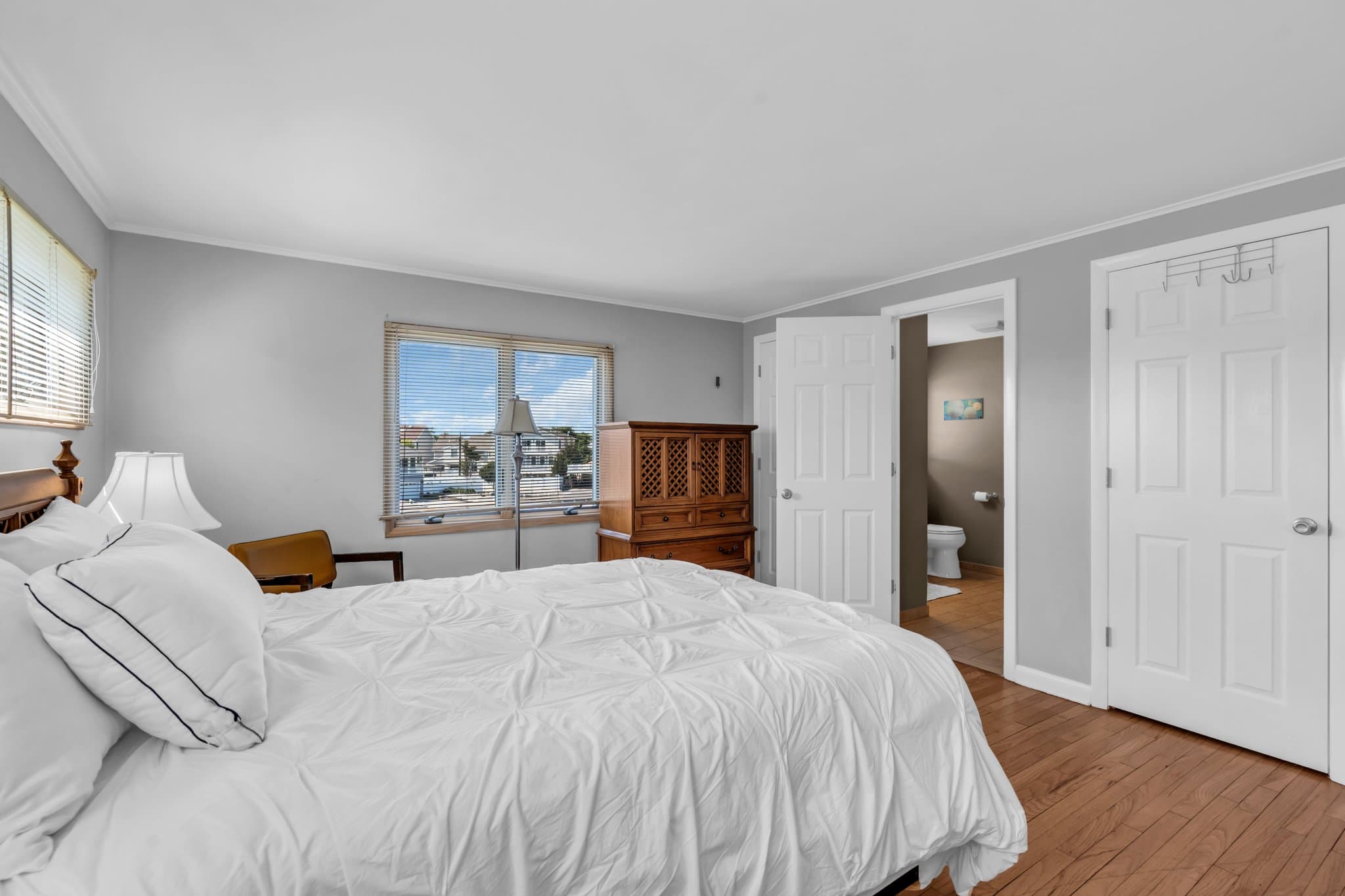 Point Pleasent Beach House: 127 Trenton Ave