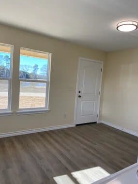 Texarkana House: 289 Private Road 13093