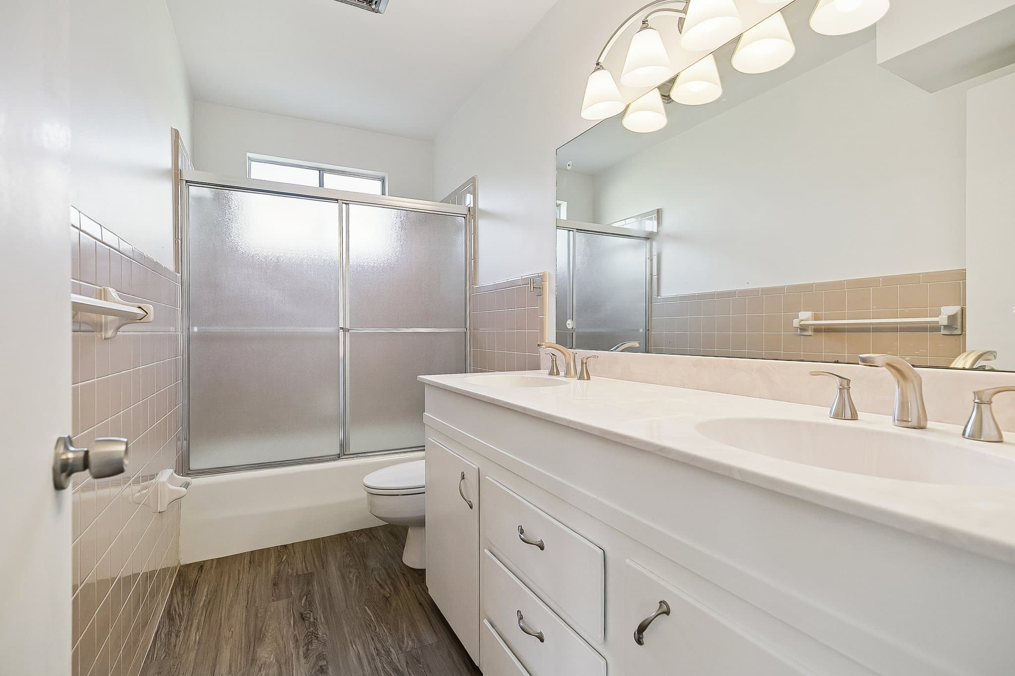 Baton Rouge House: 1332 Knollwood