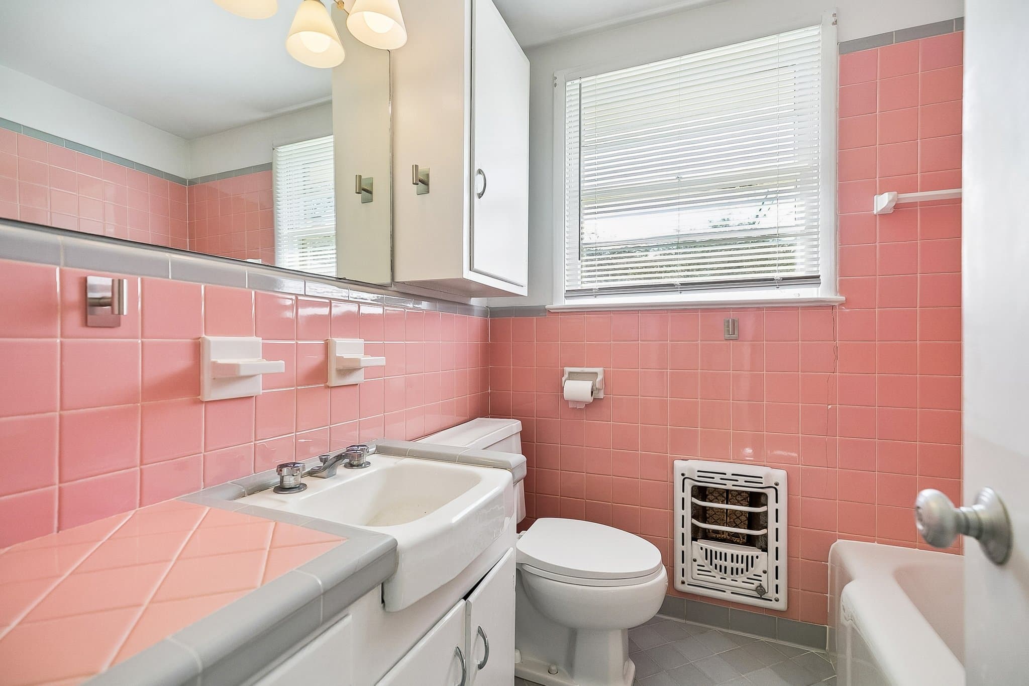 Baton Rouge House: 1332 Knollwood