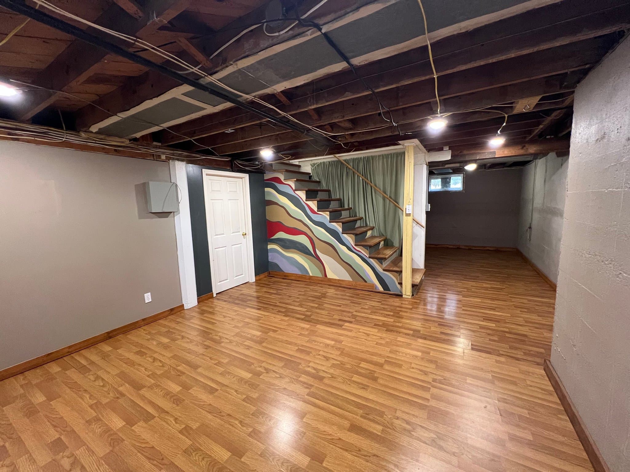 Jackson House: 221 Henderson St.