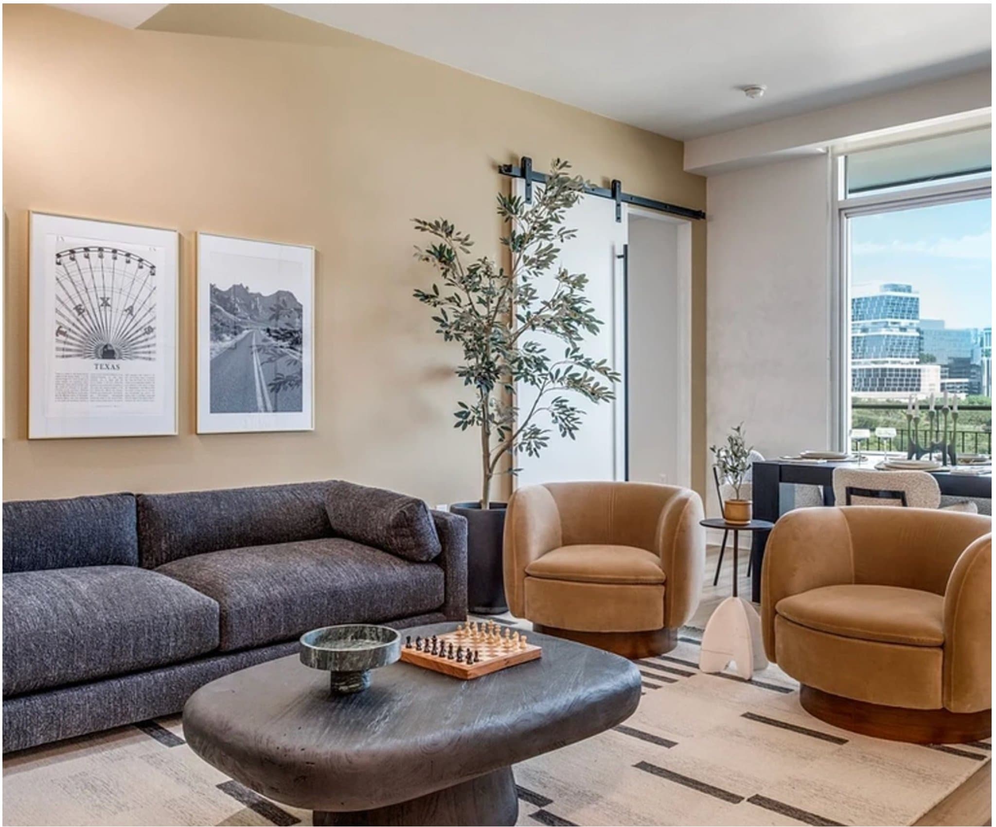 Dallas Apartment: 1400 Hi Line Dr