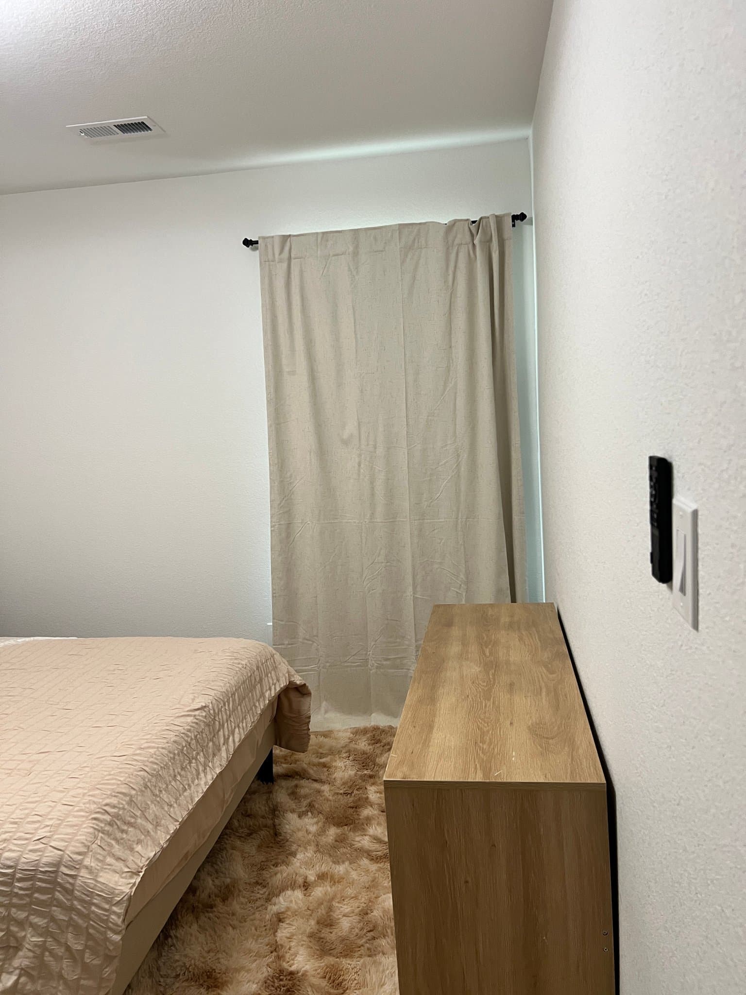 Portsmouth Single Room: 1527 Highland Ave
