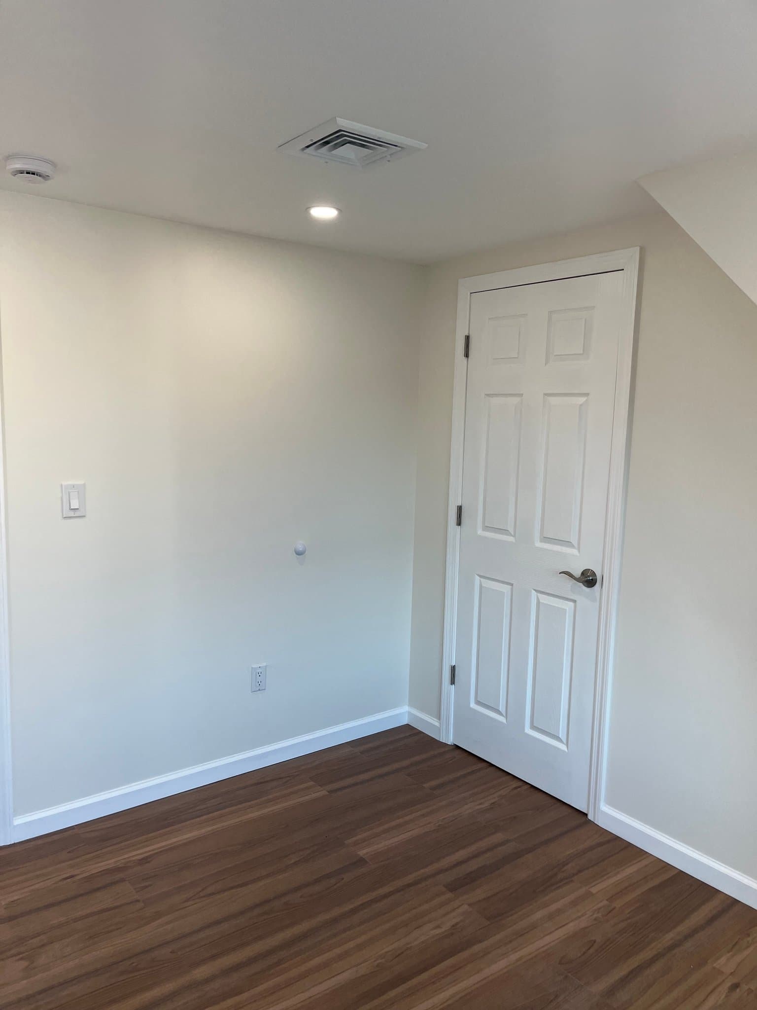 Bangor Other: 26-28 Market St