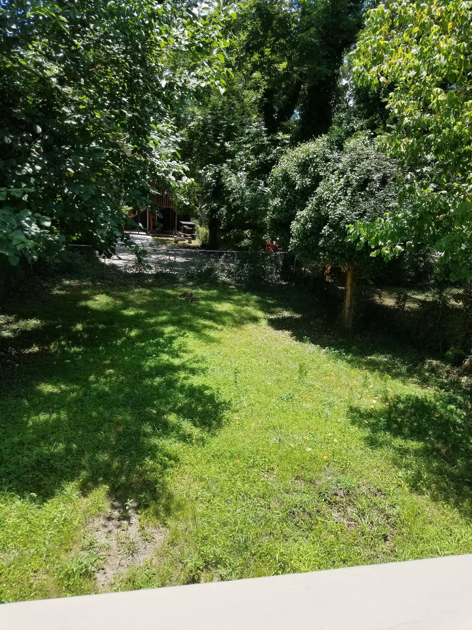 Atlanta House: 1070 Harwell St NW