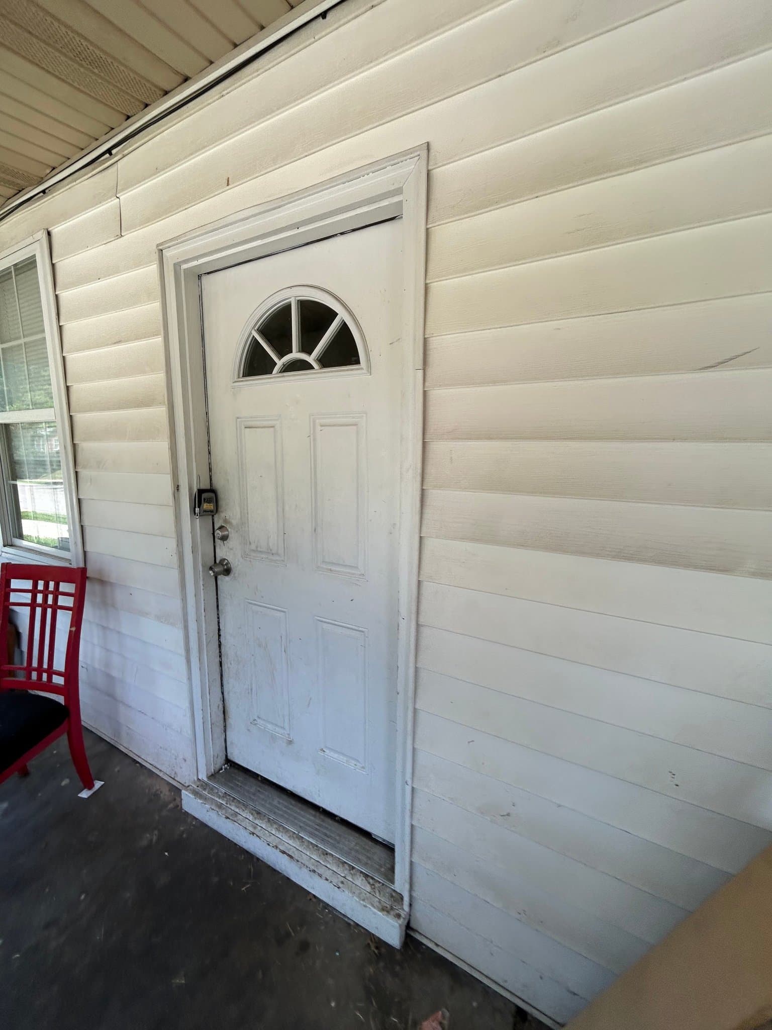 Belleville House: 718 South Church Street