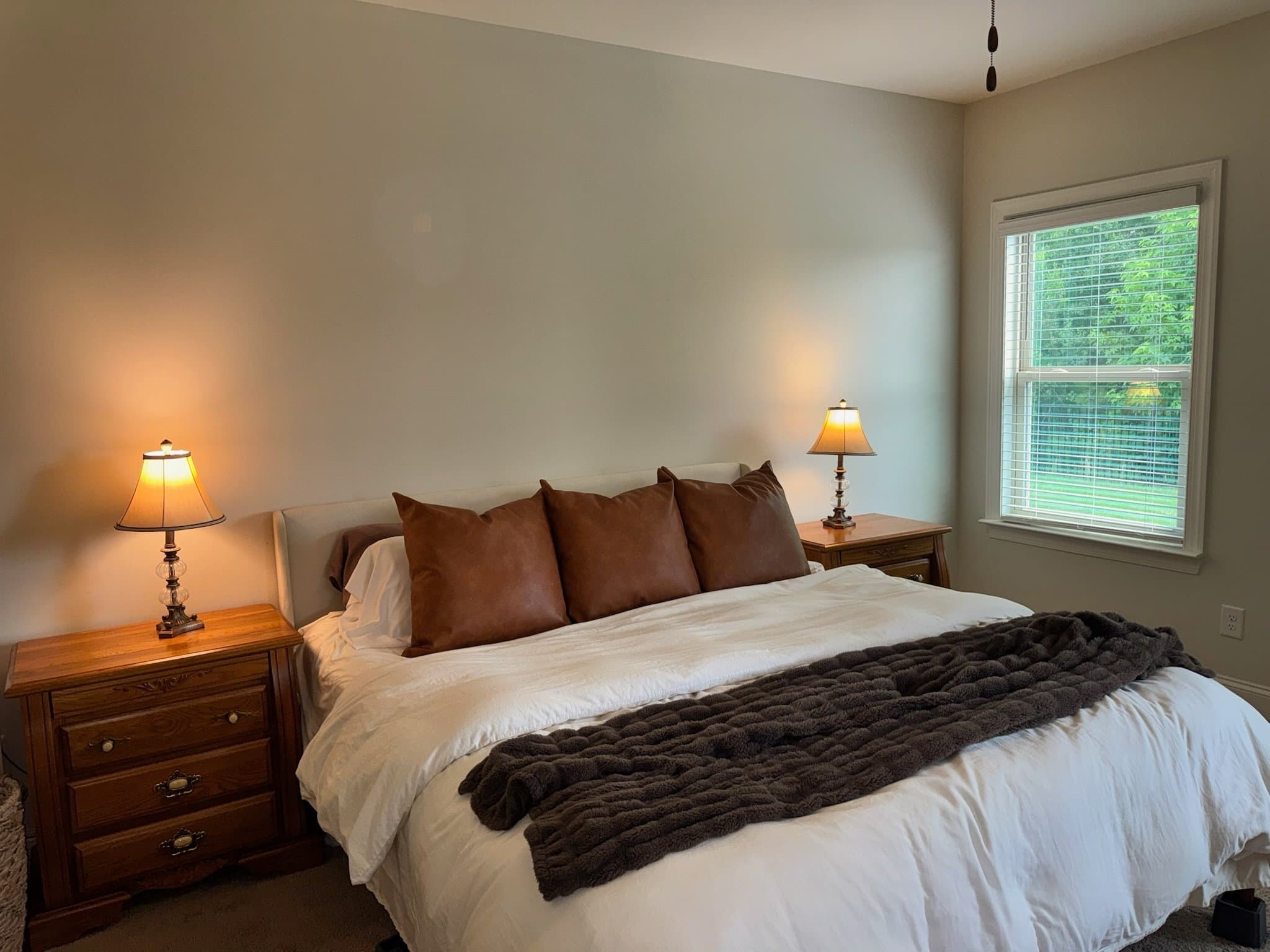 Auburn House: 854 Clear Spring Drive