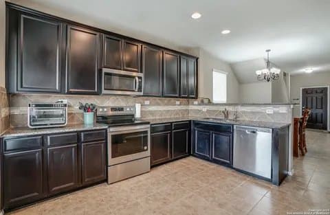 San Antonio House: 11922 Horse Canyon