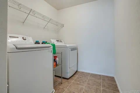 San Antonio House: 11922 Horse Canyon
