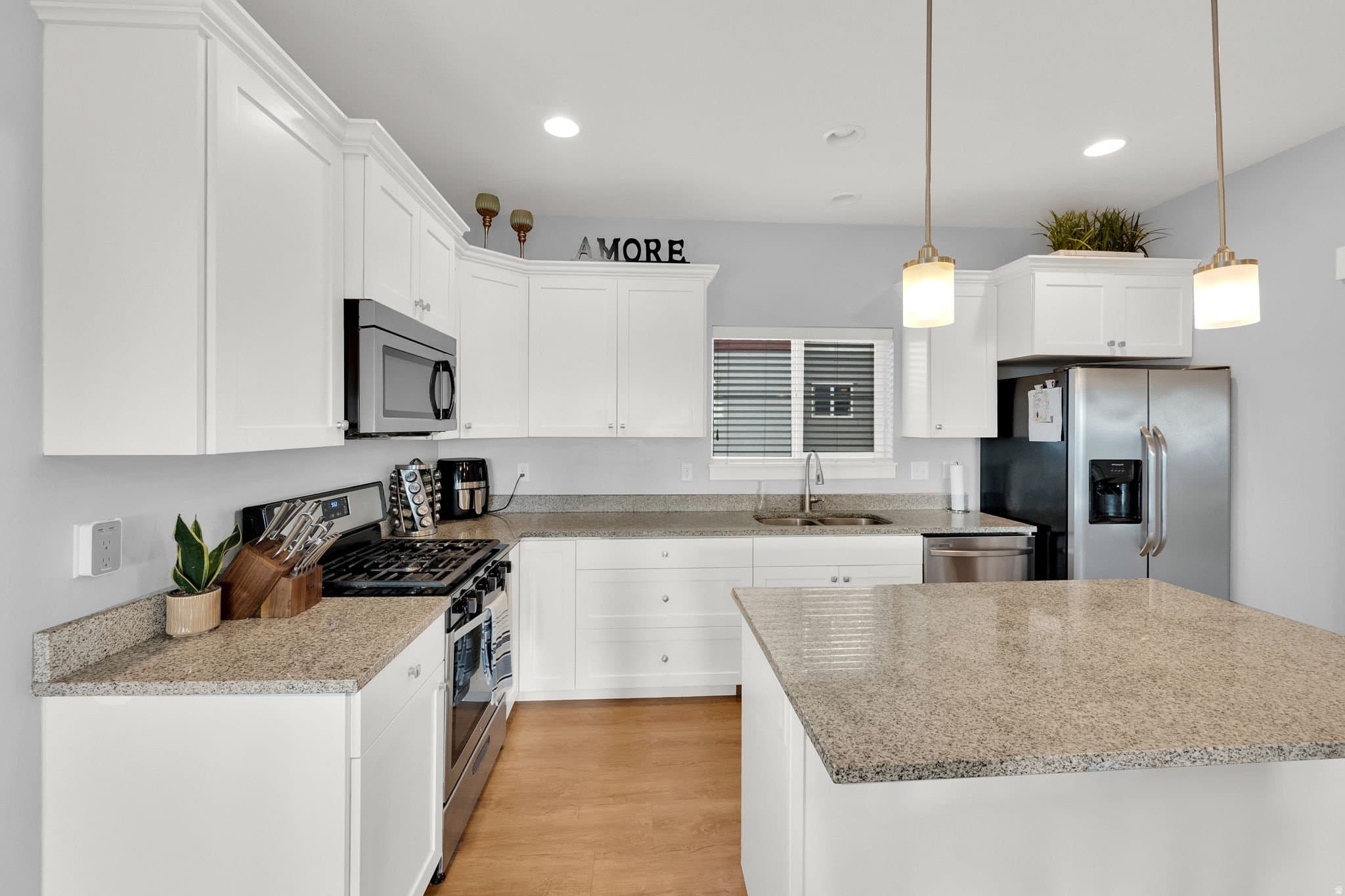 North Salt Lake Townhome: 67 S Walker Pl