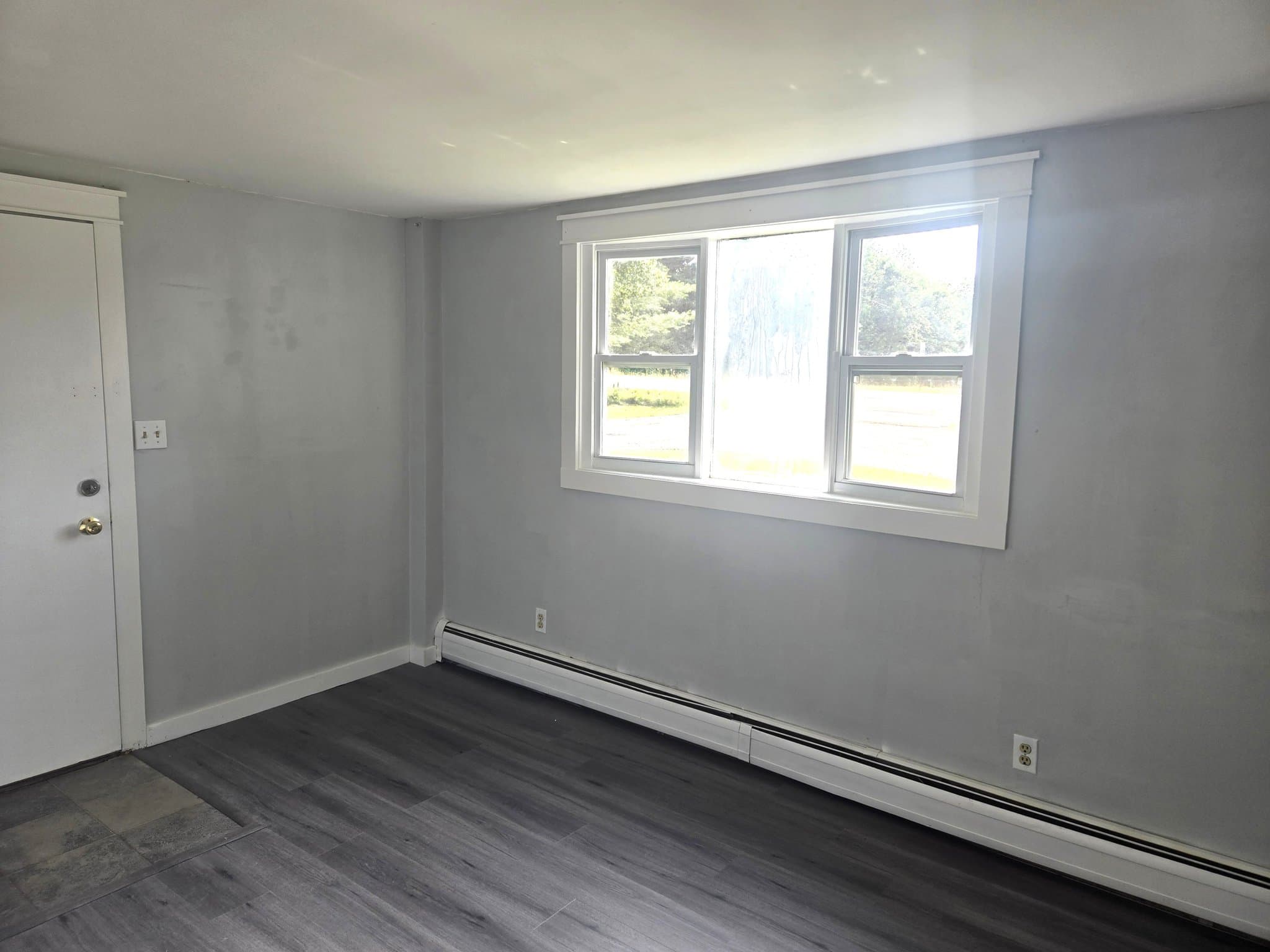 Mercer Apartment: 1838 Mercer Road