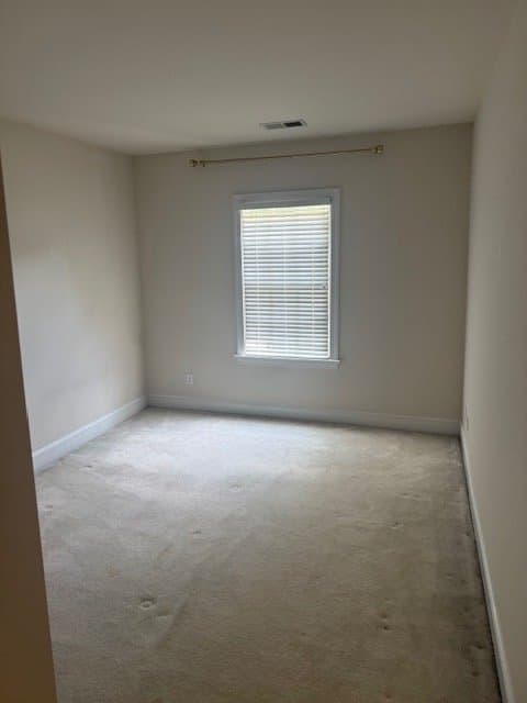 charlotte House: 6739 Red Maple Dr