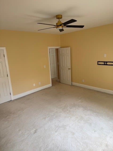 charlotte House: 6739 Red Maple Dr