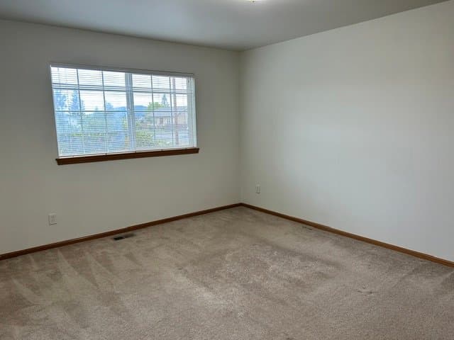 Bellingham House: 1205 E. Indiana