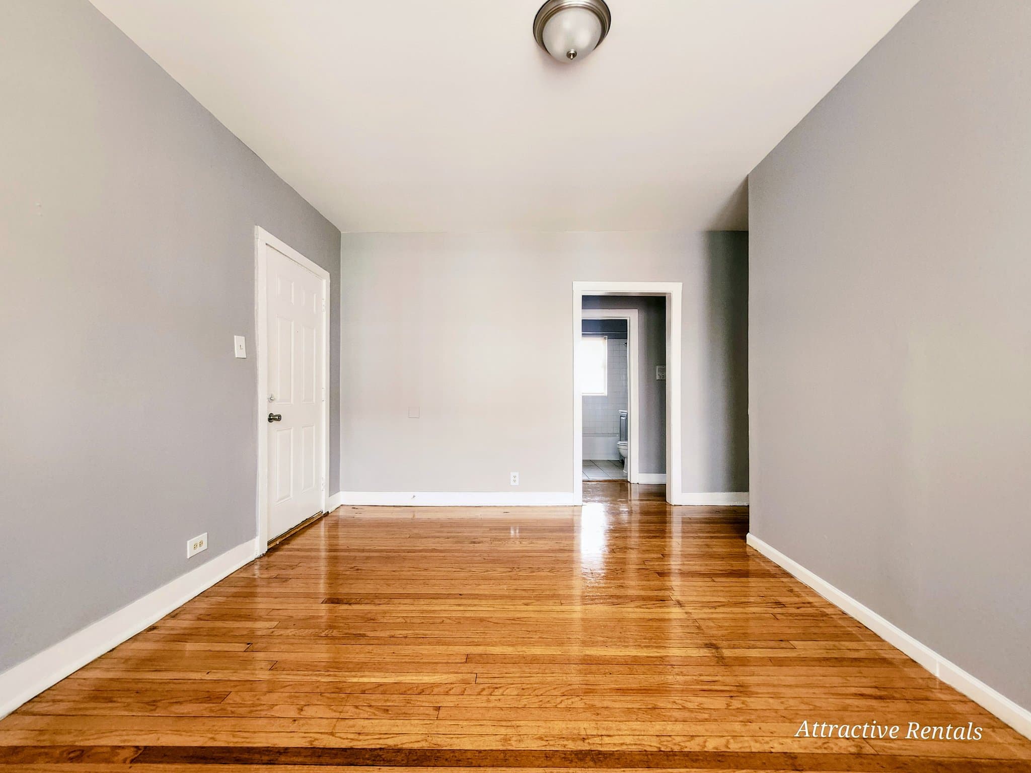 Chicago Apartment: 1617 W 78th