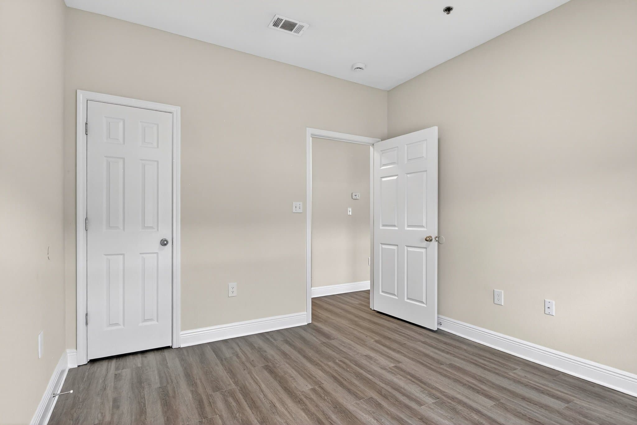 Gulf Apartment: 11350 New Orleans Avenue