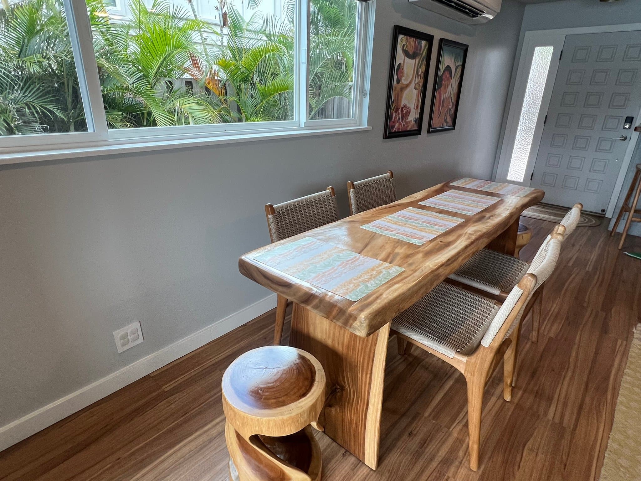 Honolulu House: 437 Opihikao Pl