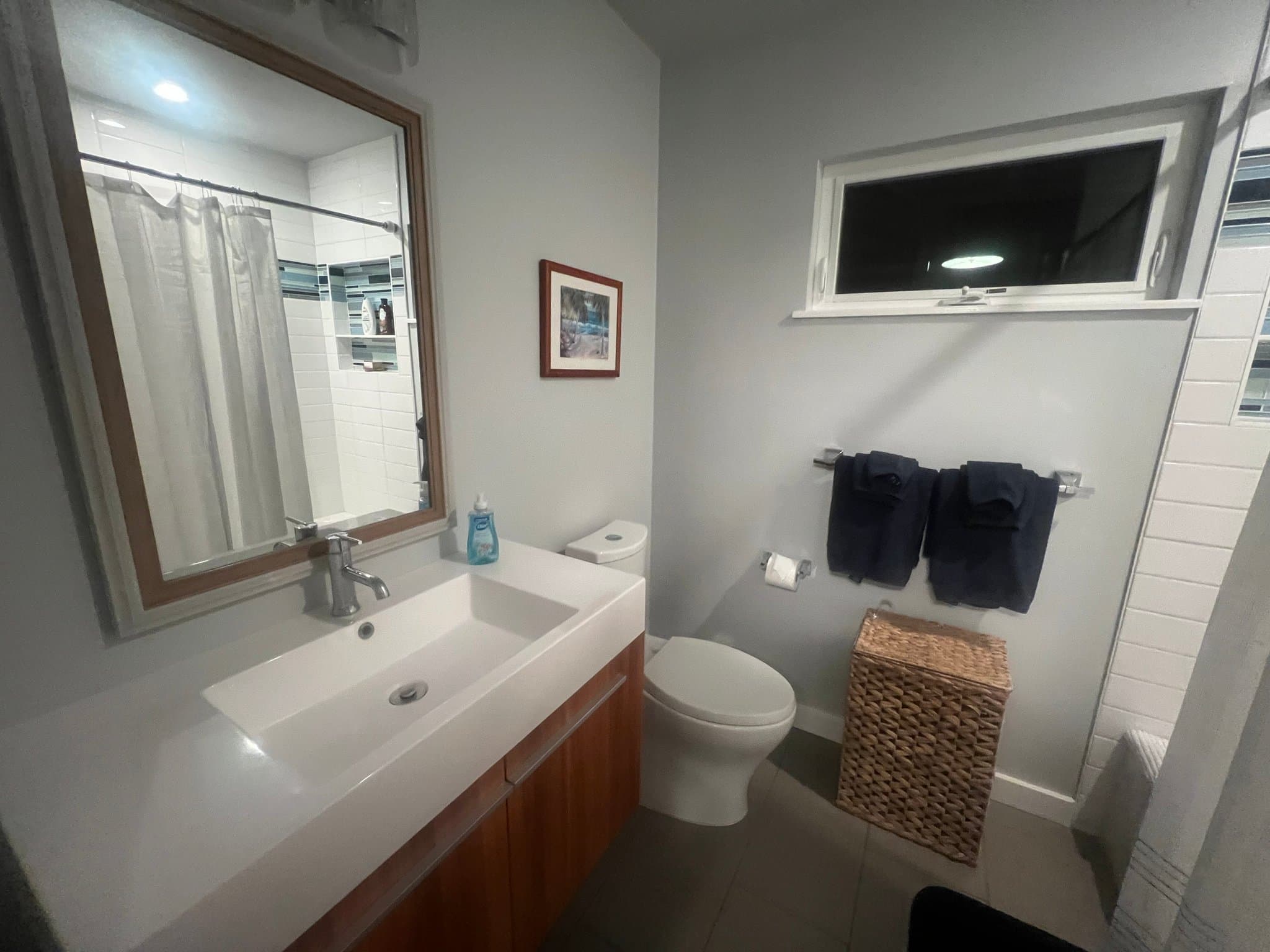 Honolulu House: 437 Opihikao Pl