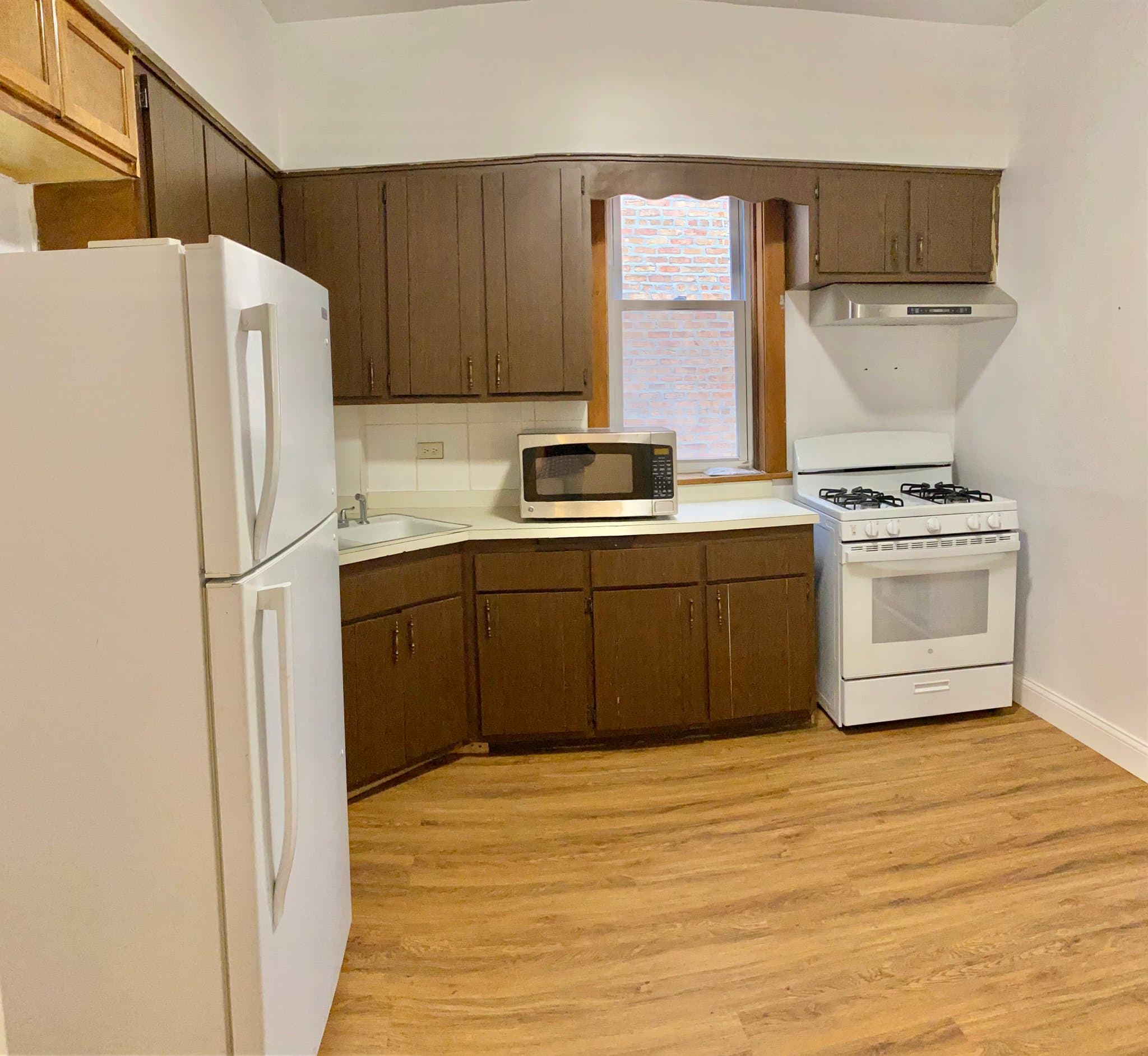 Chicago House: 2513 W Pershing Rd
