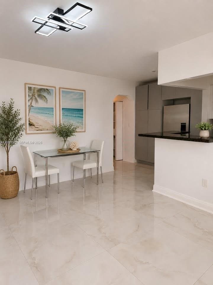 MIAMI BEACH Condo: 450 77th St # 2