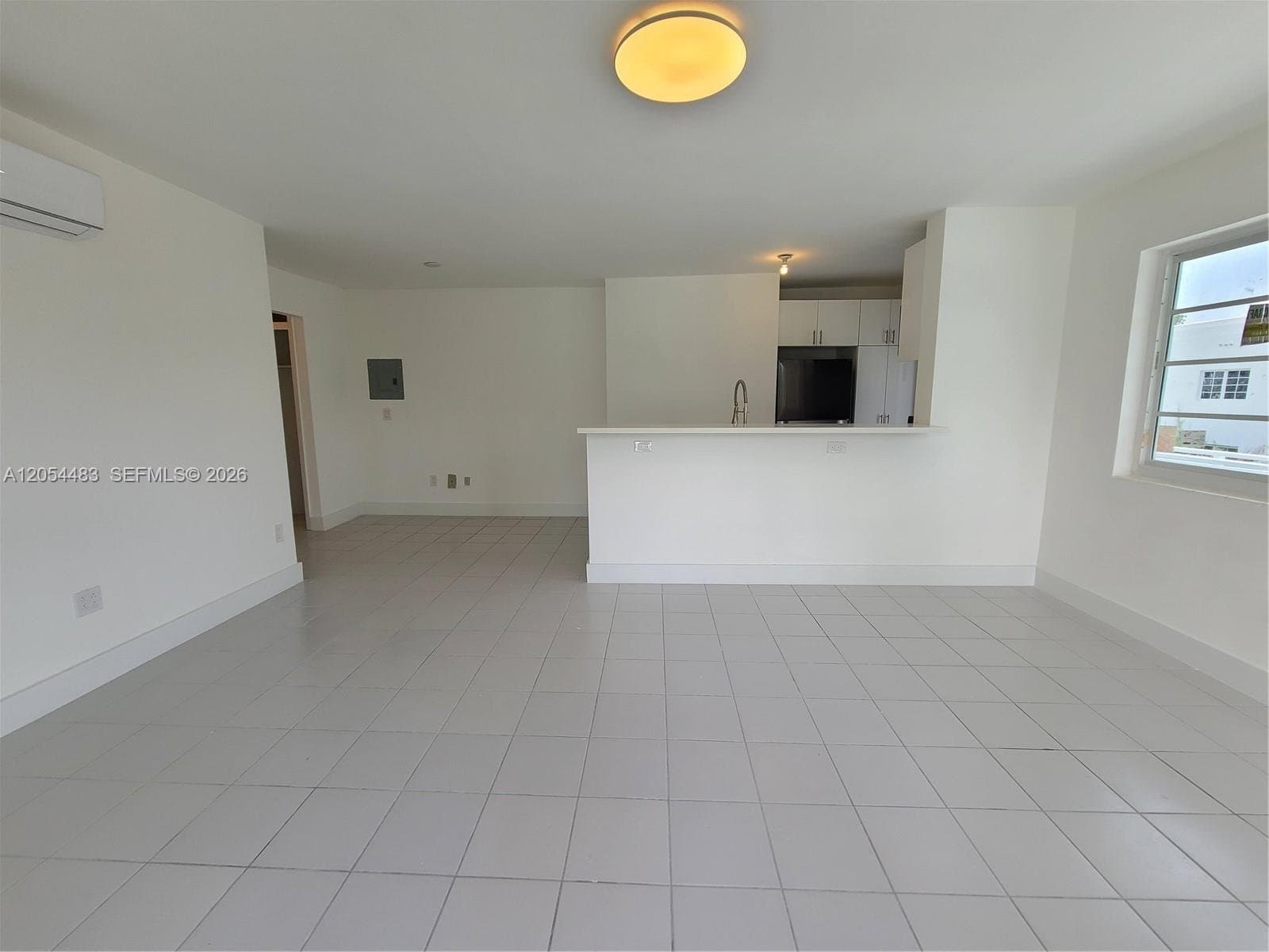 MIAMI BEACH Condo: 901 10th St