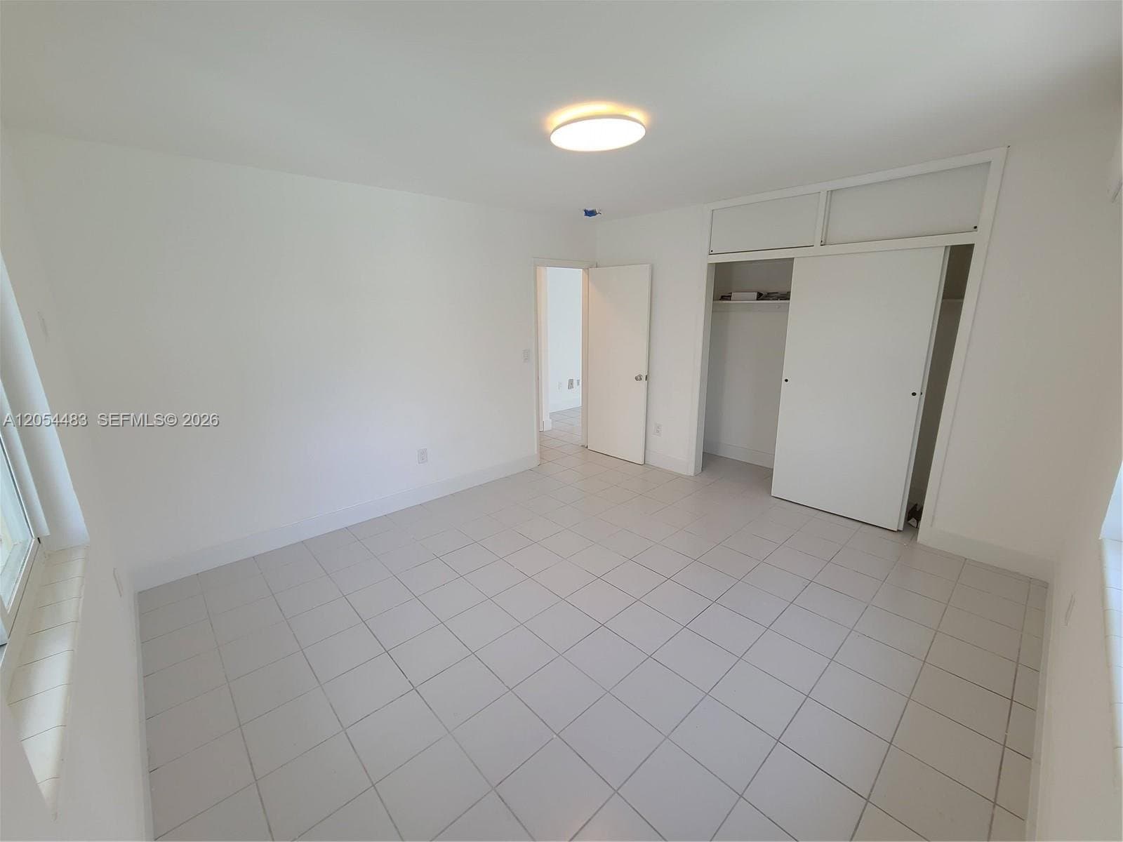 MIAMI BEACH Condo: 901 10th St