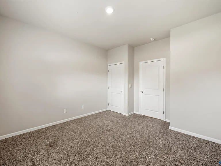 Athens House: 14864 NORFLEET DR