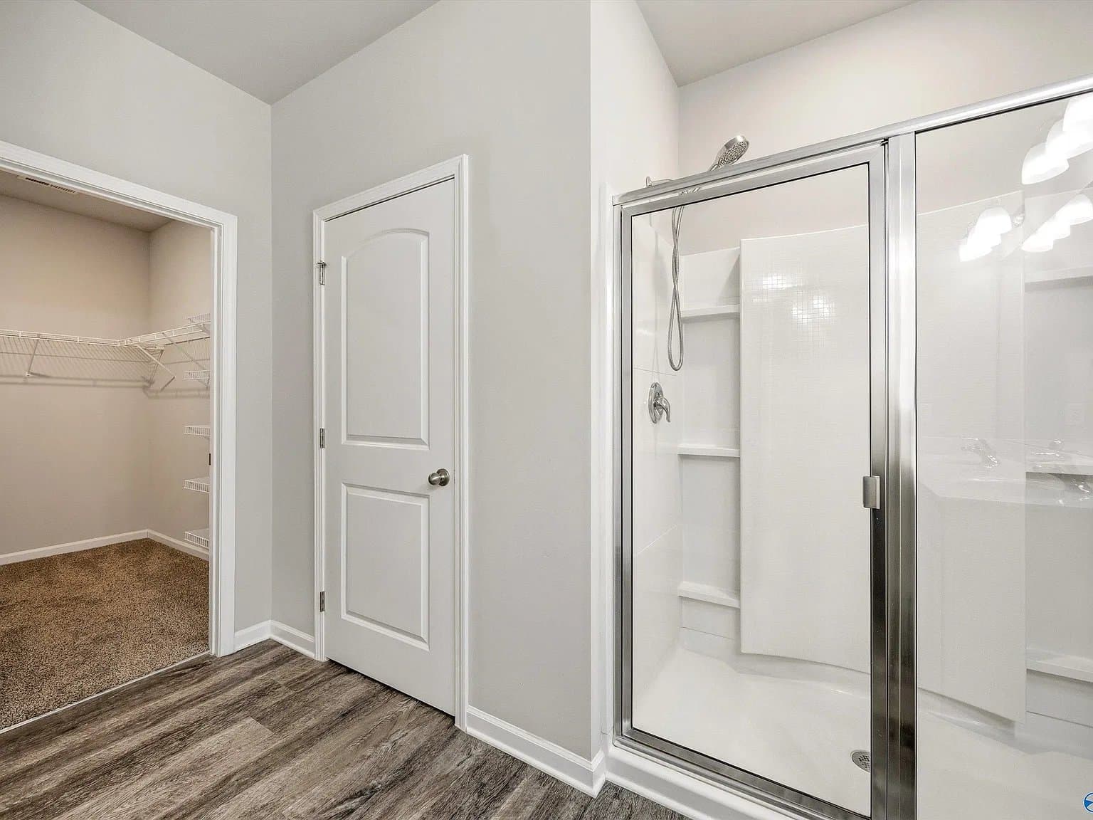 Athens House: 14864 NORFLEET DR
