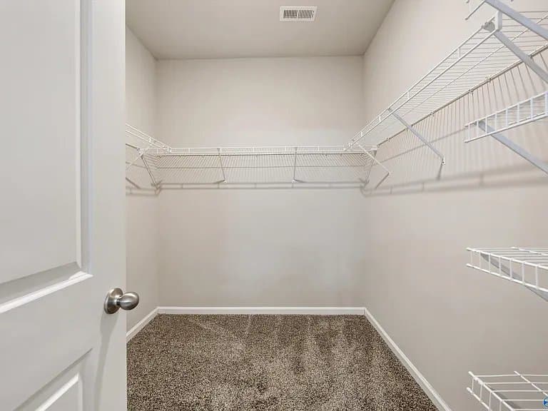 Athens House: 14864 NORFLEET DR