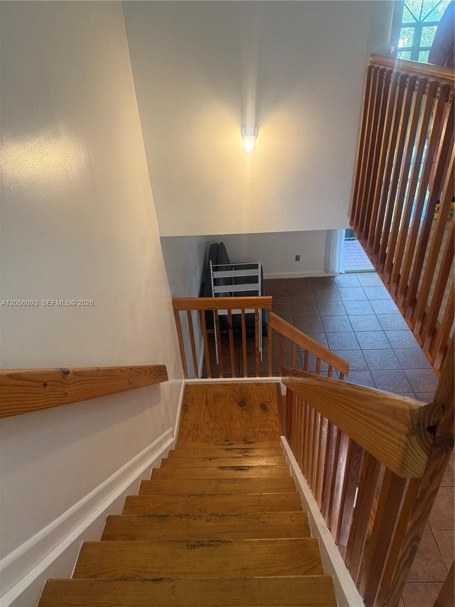 MIAMI Condo: 10010 Hammocks Blvd