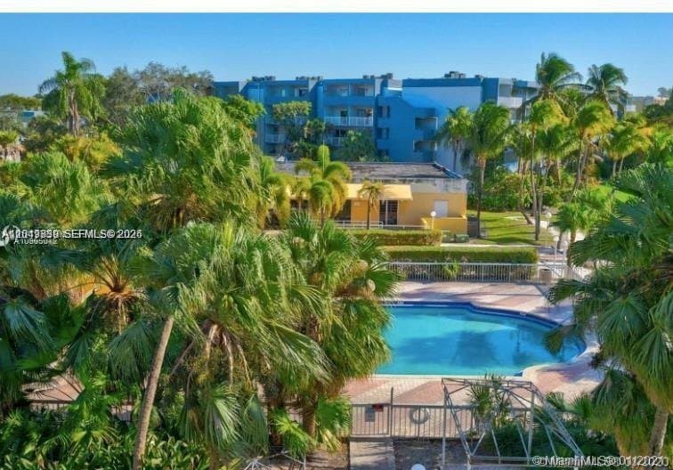 MIAMI Condo: 9365 Fontainebleau Blvd
