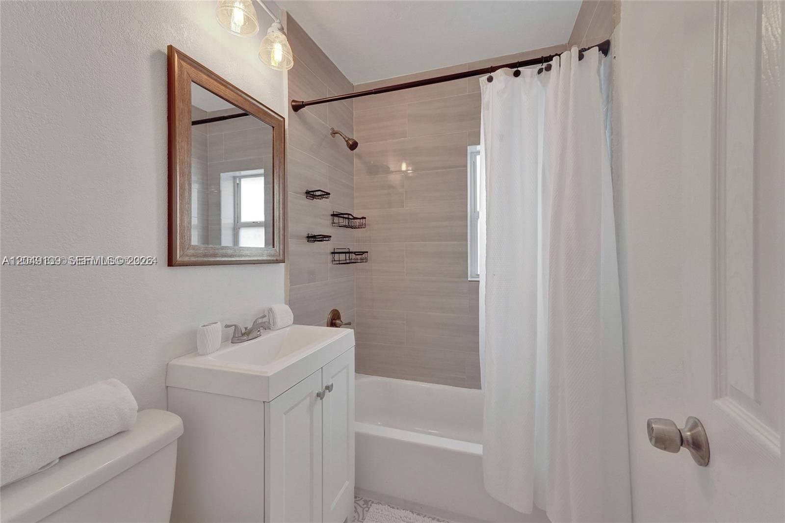 MIAMI House: 361 NW 103rd St