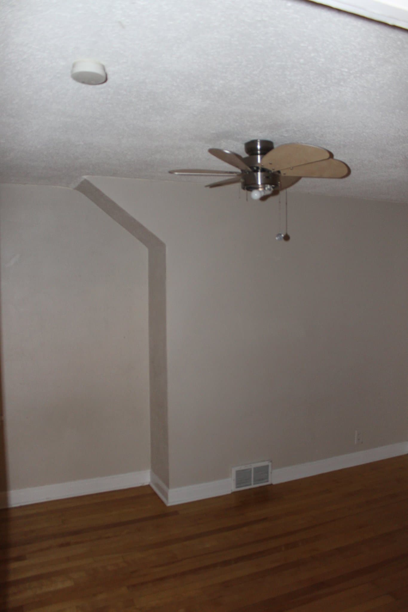 Excelsior Apartment: 301 and 317 2nd St.