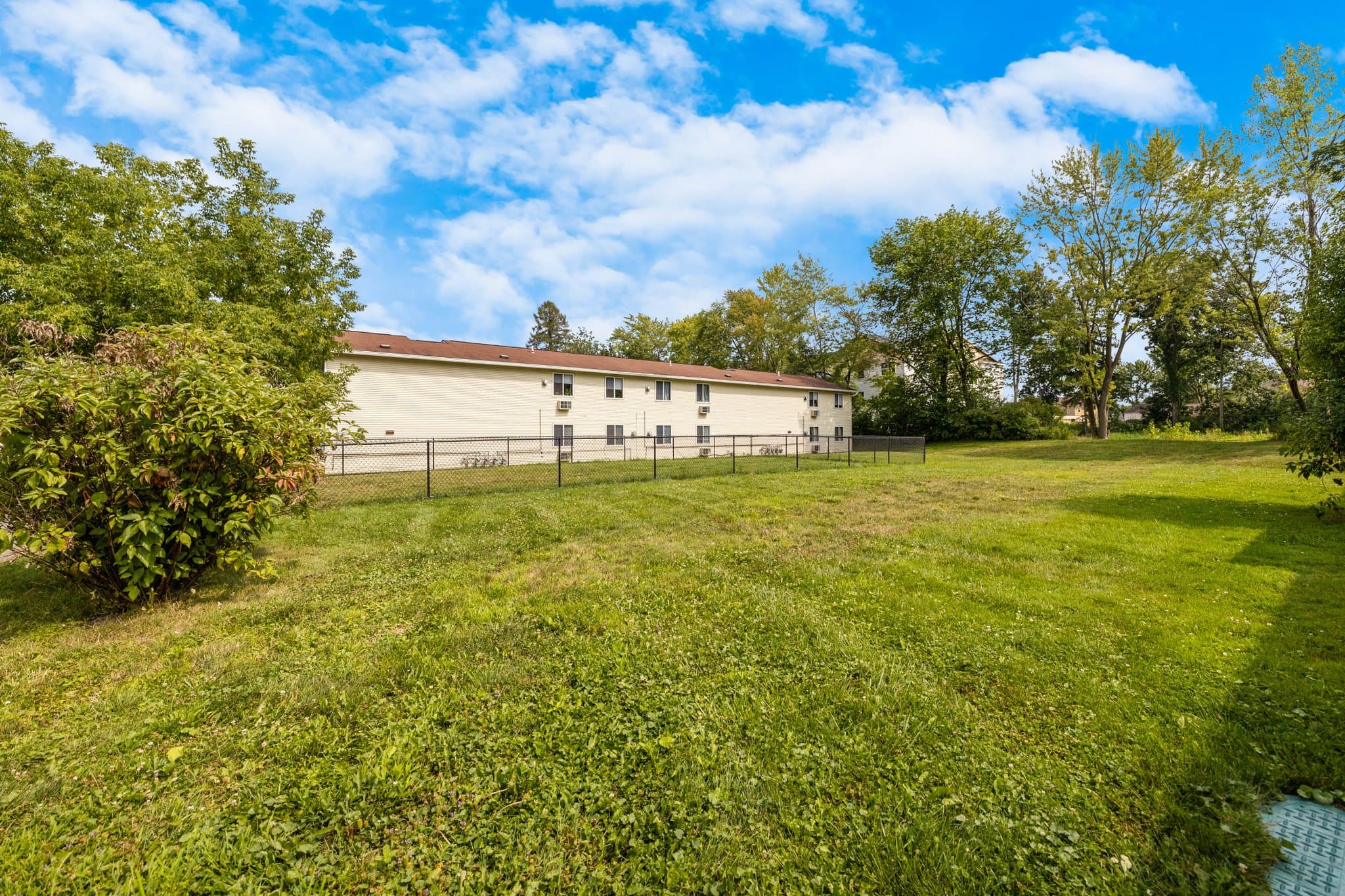 north syracuse Single Room: 436-438 S Main St.