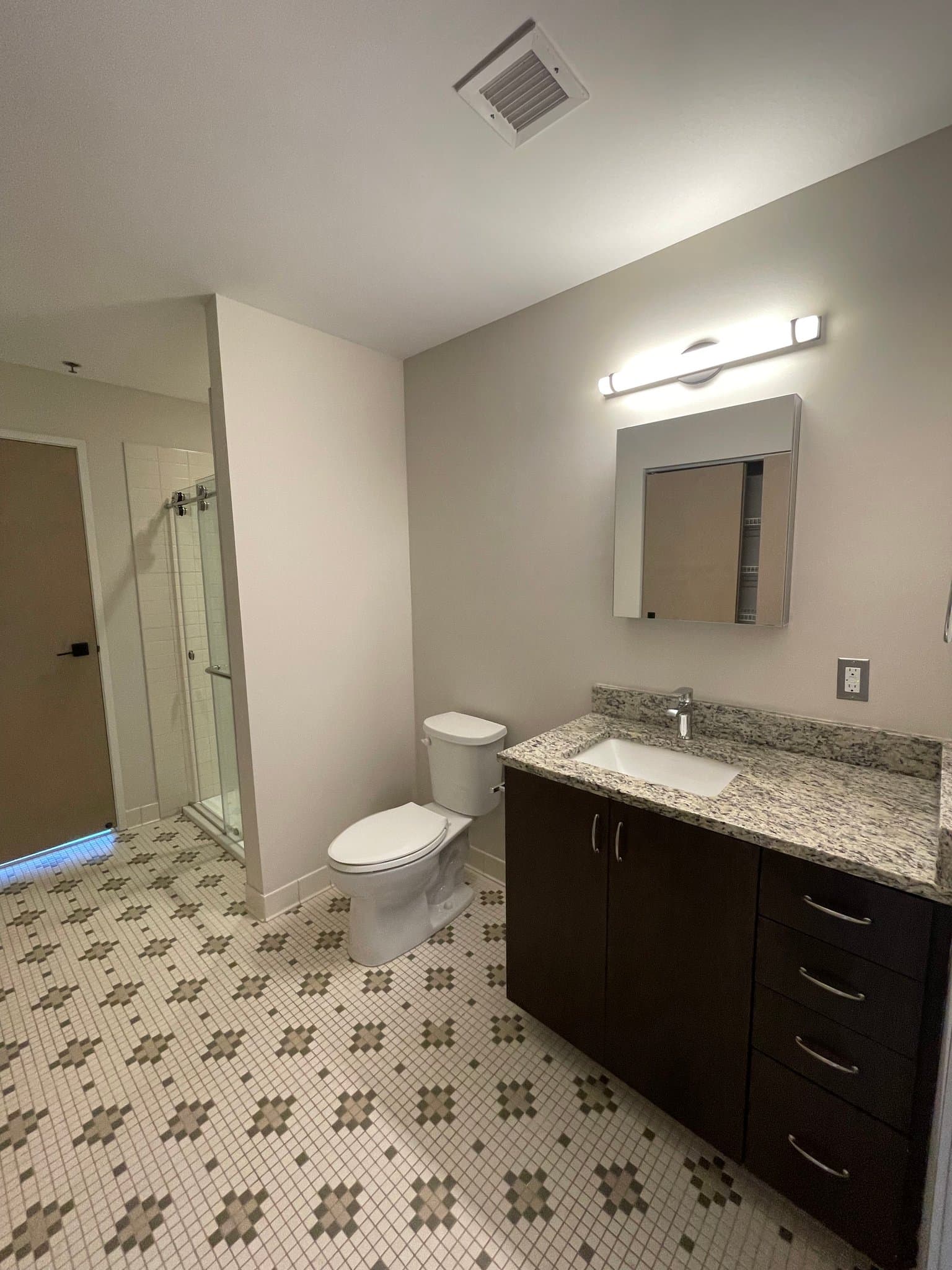 Detroit Apartment: 8001 Kercheval