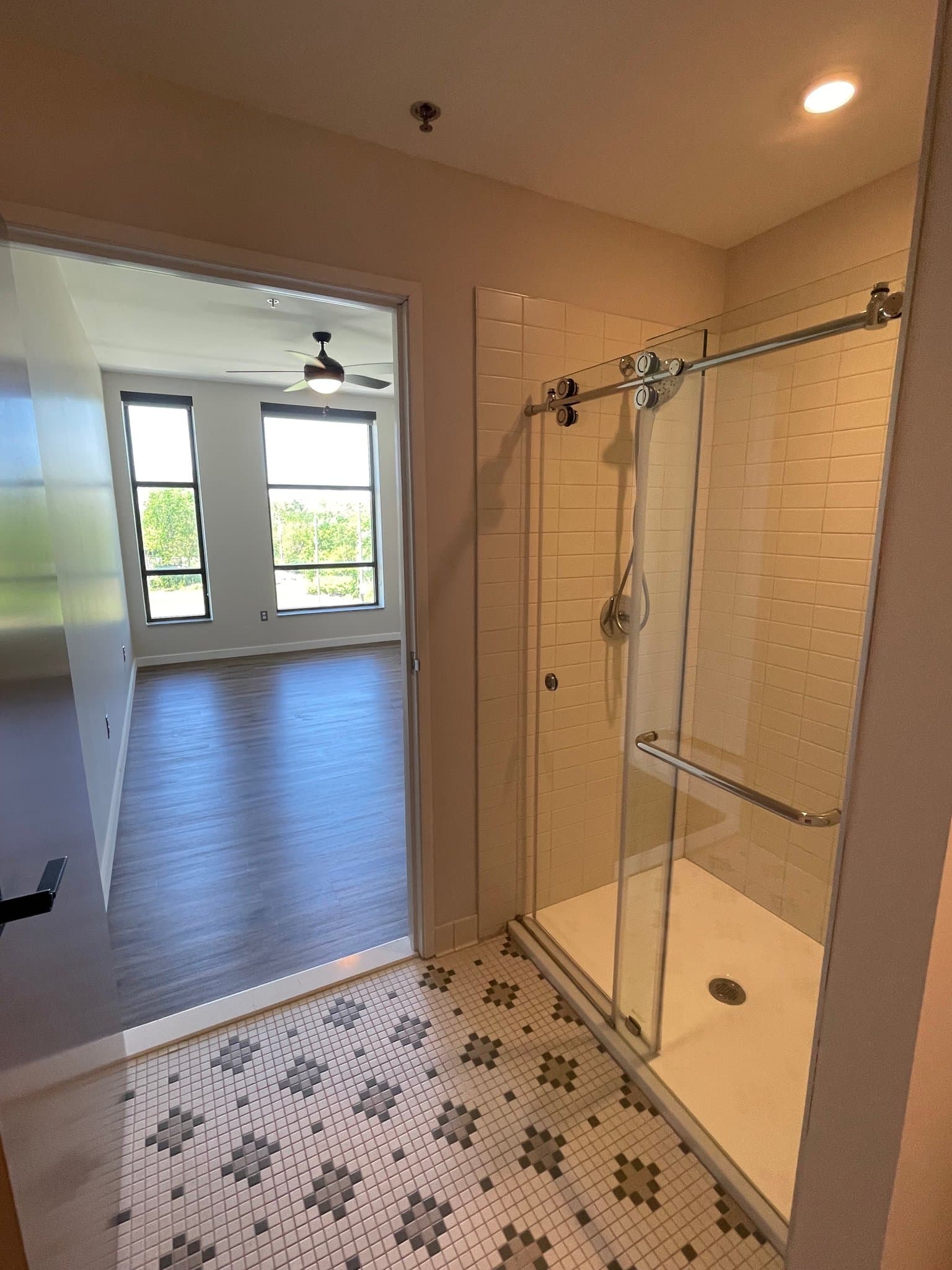 Detroit Apartment: 8001 Kercheval