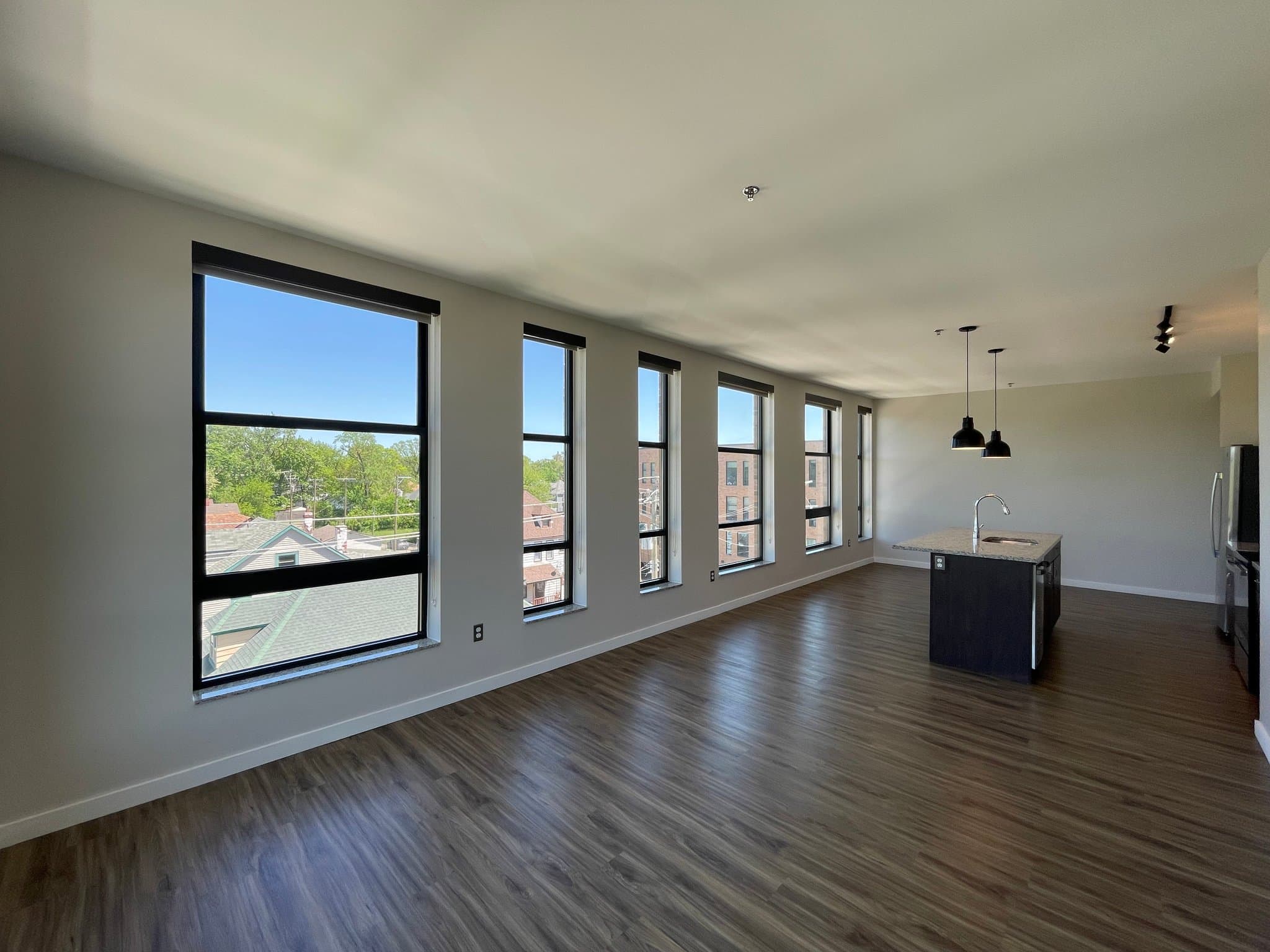 Detroit Apartment: 8001 Kercheval