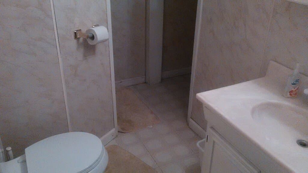 El Paso Single Room: 1009 N Florence