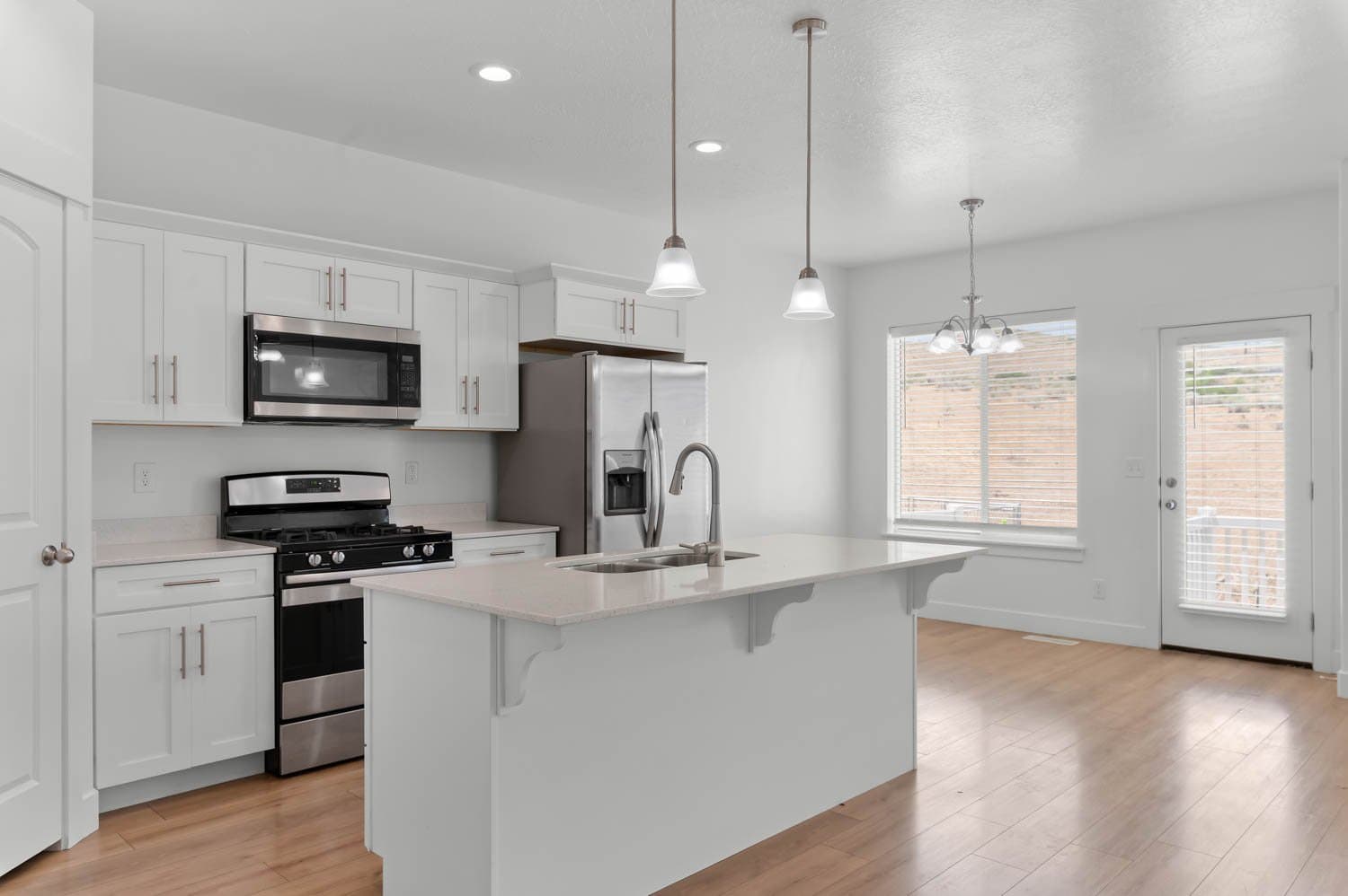Bluffdale Townhome: 16042 S Bodmin Way