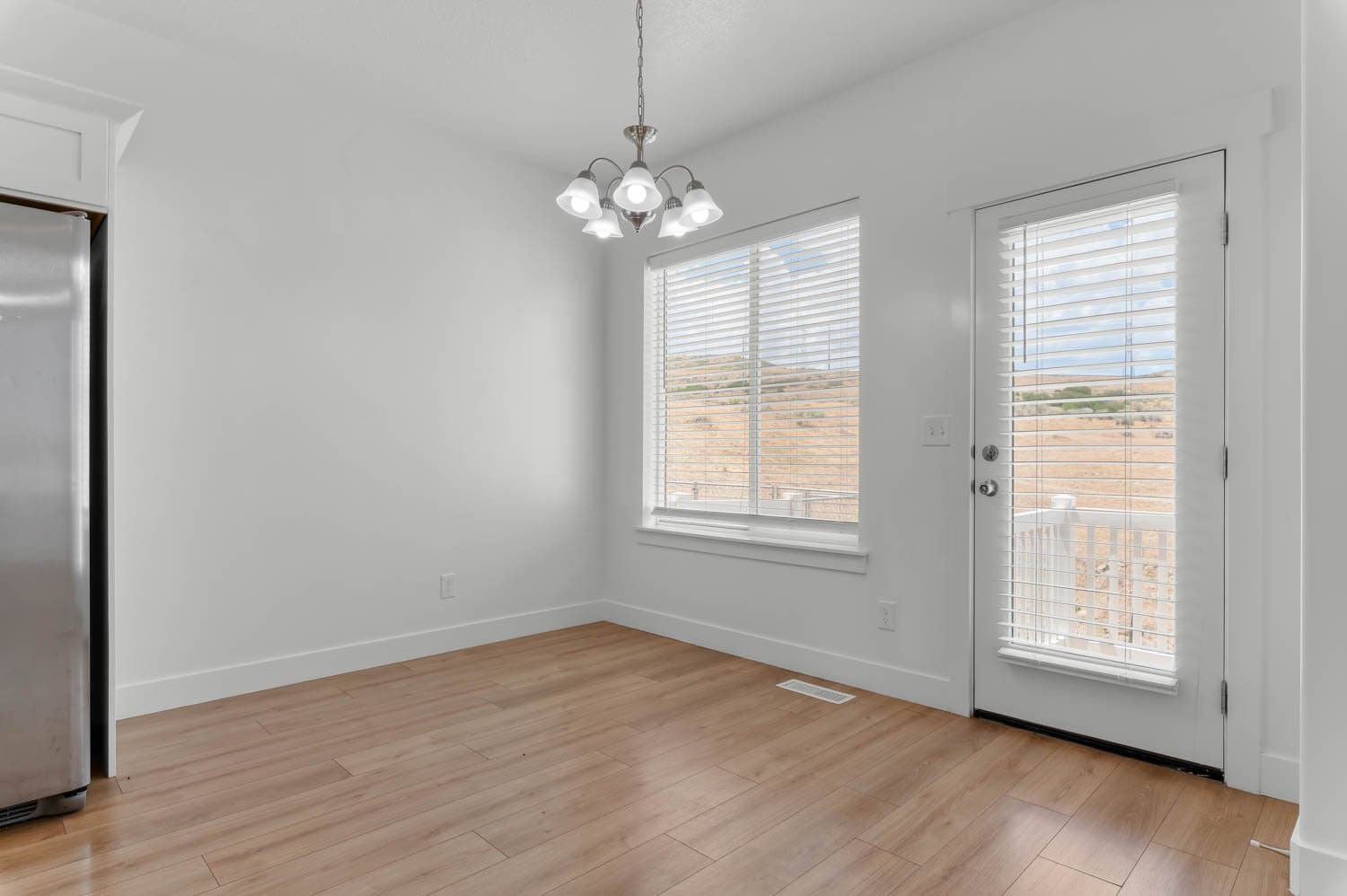 Bluffdale Townhome: 16042 S Bodmin Way