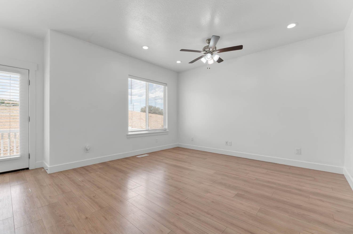 Bluffdale Townhome: 16042 S Bodmin Way