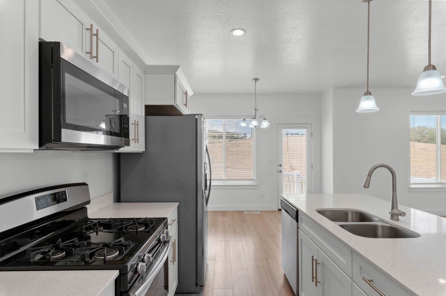 Bluffdale Townhome: 16042 S Bodmin Way
