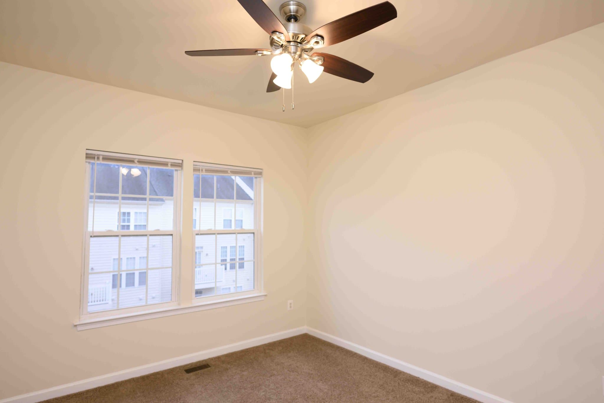 Woodbridge Townhome: 2691 Sheffield Hill Way