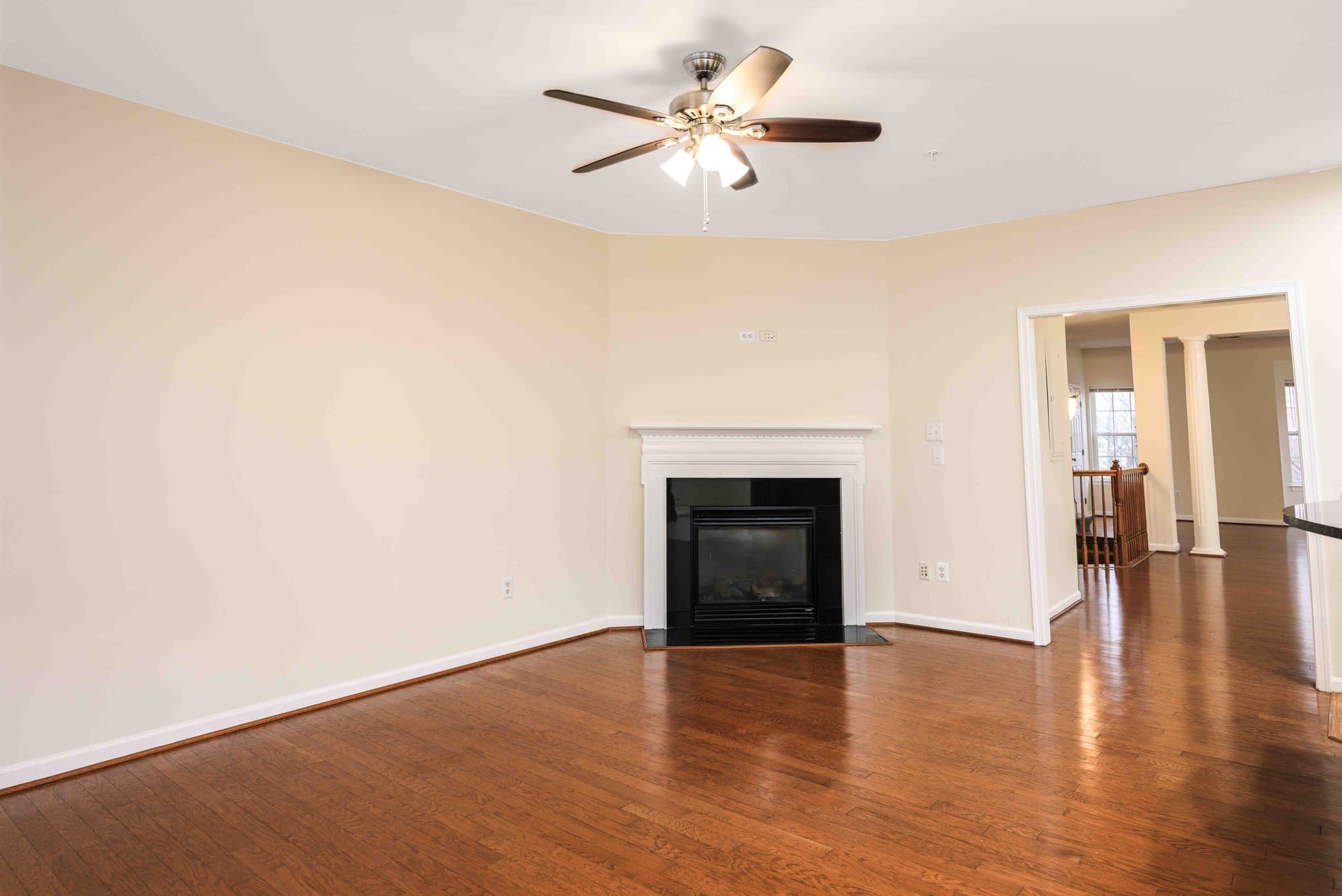 Woodbridge Townhome: 2691 Sheffield Hill Way